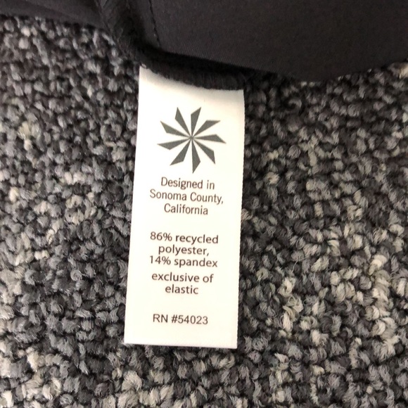 Athleta pants. - Picture 3 of 3